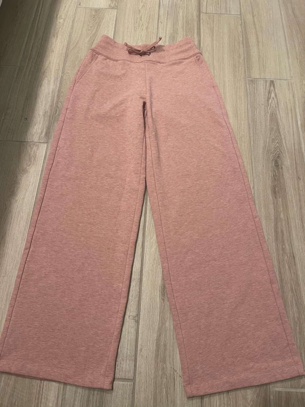 NWT Travis Matthew Save The Day 2.0 HR Cloud Pants Heather Brick Dust Sz S 2-4 - Picture 5 of 13